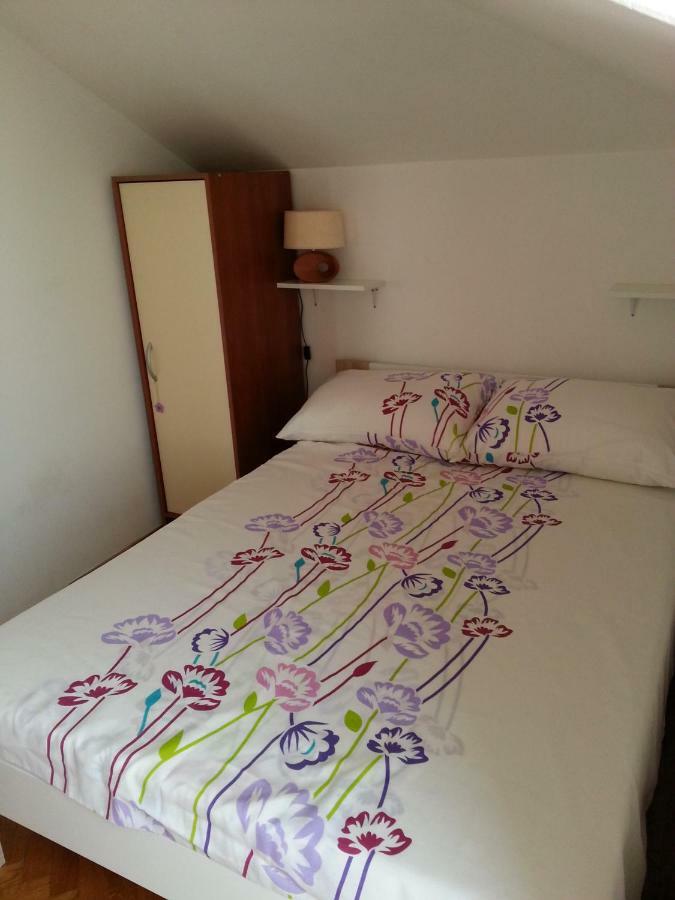 Star Apartment
