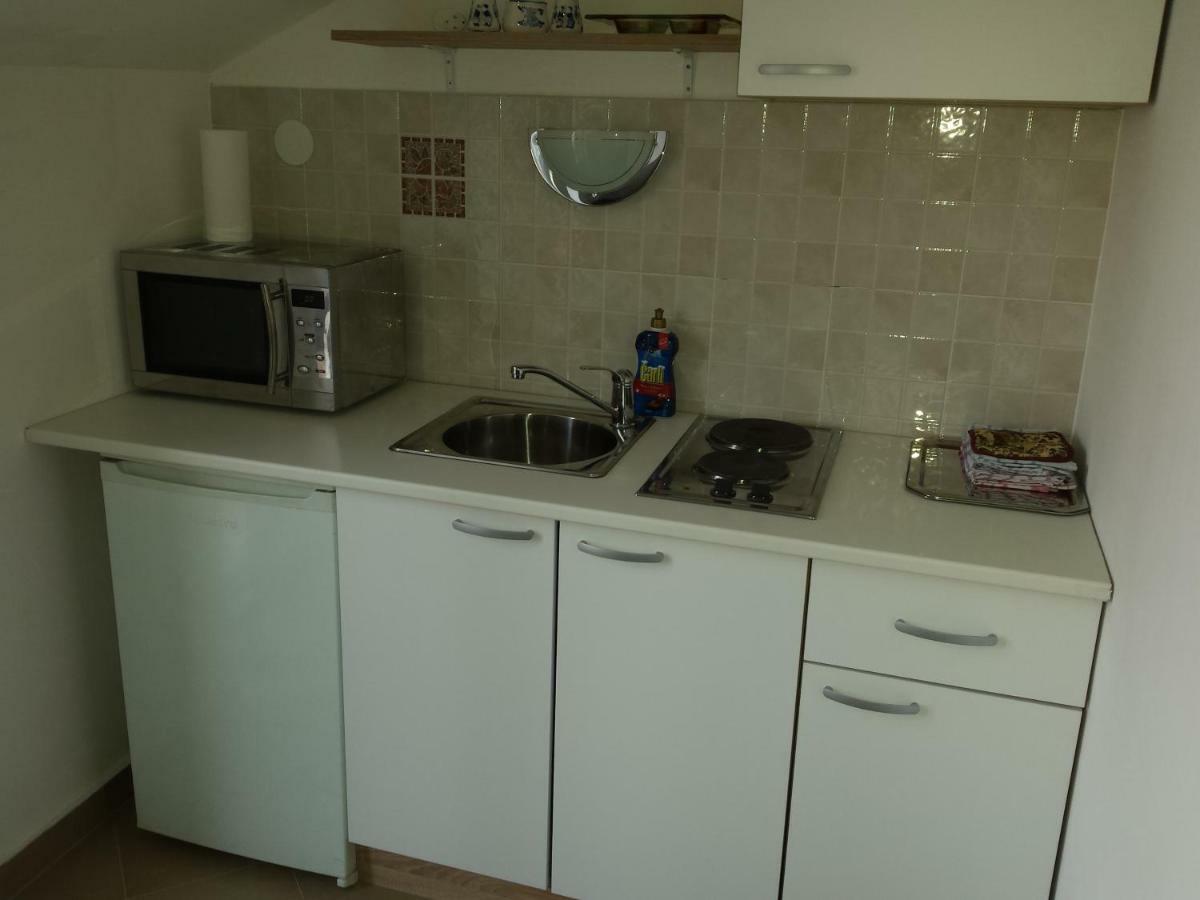 Star Apartment